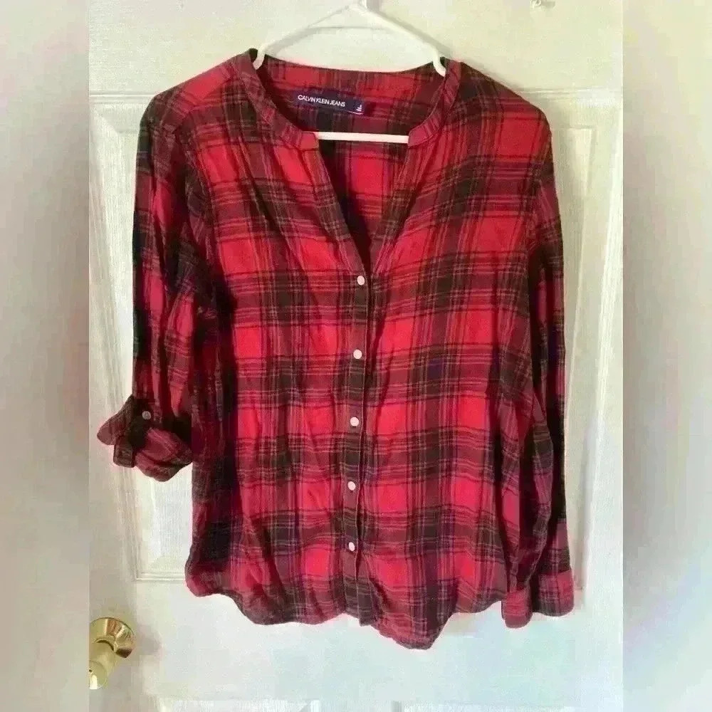 Women’s medium Calvin Klein flannel blouse